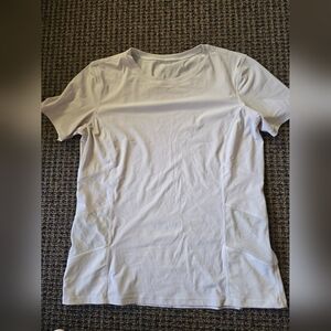 lululemon athletica Soft Gray Short Sleeve Tee